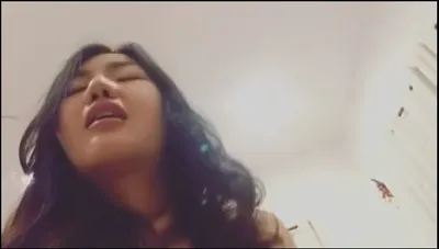Quay lén người yêu lúc cưỡi ngựa